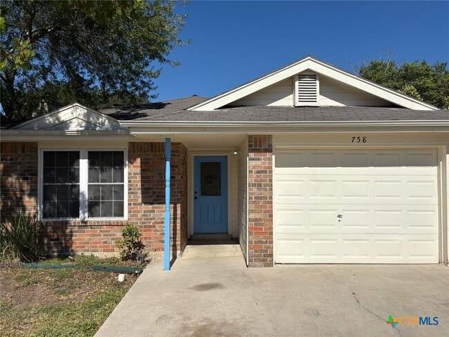 758 Briarbend Dr