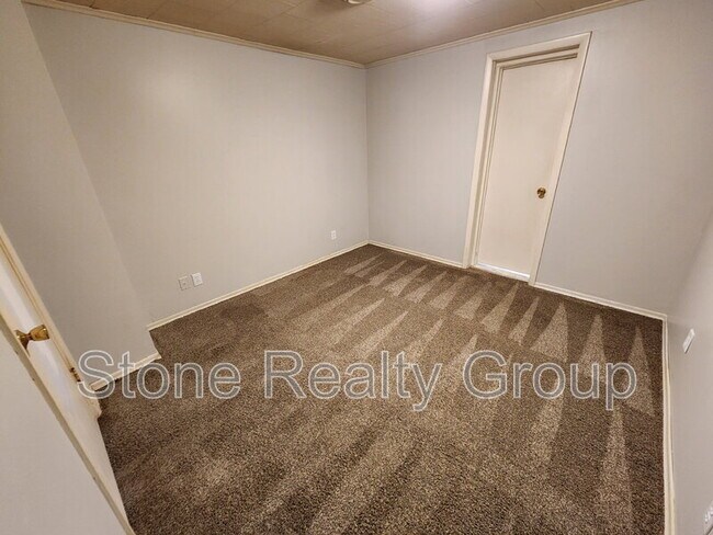 Photo - 6333 N 35th St Unit Apt 4