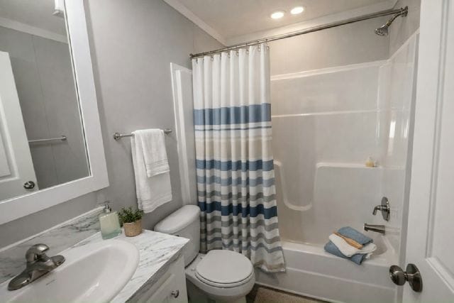 Photo - 215 Barrow St