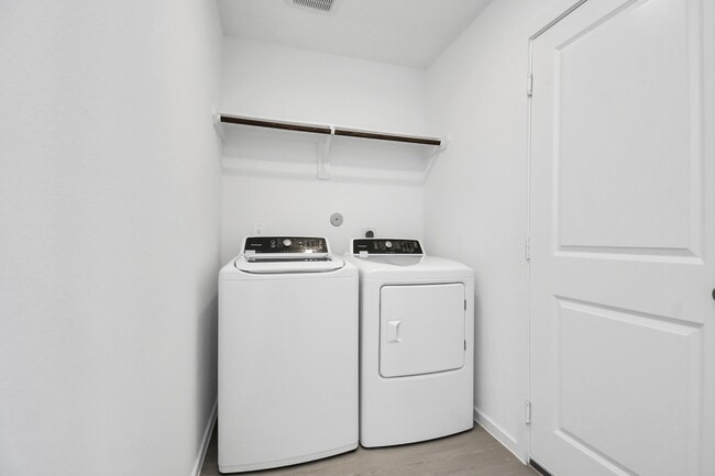 Building Photo - 22760 Hackberry Leaf Dr