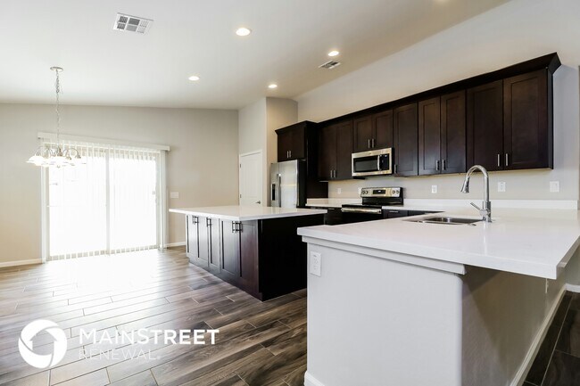 Photo - 3839 S 26th St