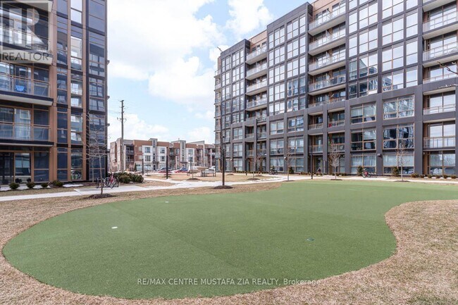 Photo - 2333 Khalsa Gate Unit 111