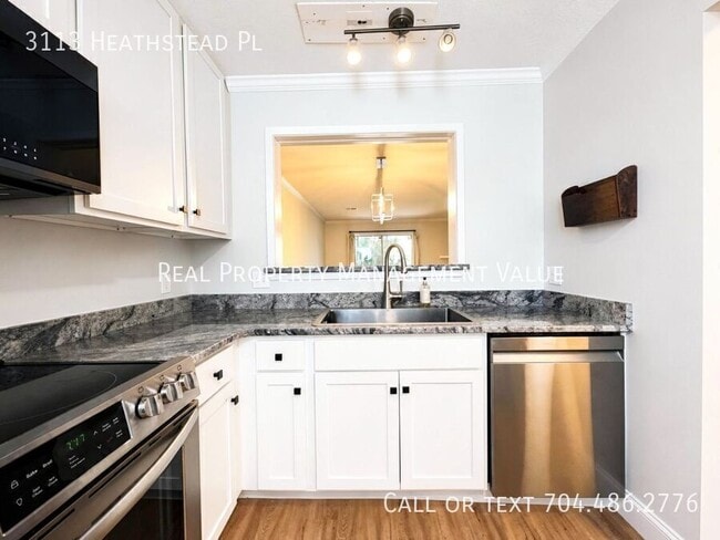 Photo - 3113 Heathstead Place