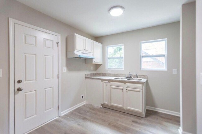 Photo - 199 Troy St NW Unit 1