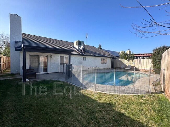 Photo - 3908 S Dans St