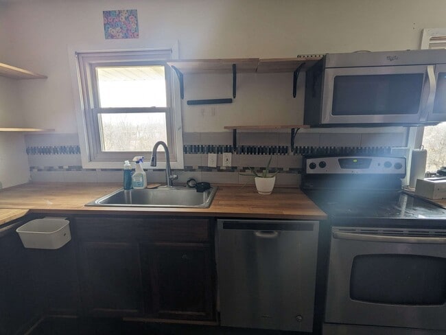Photo - 789 Terrace Dr