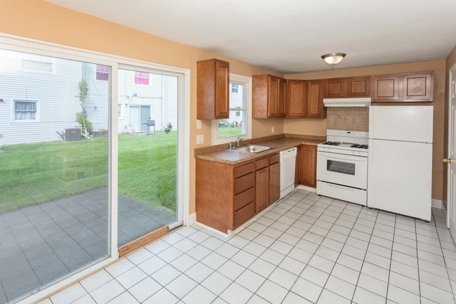 Photo - Leisure Village Apartments