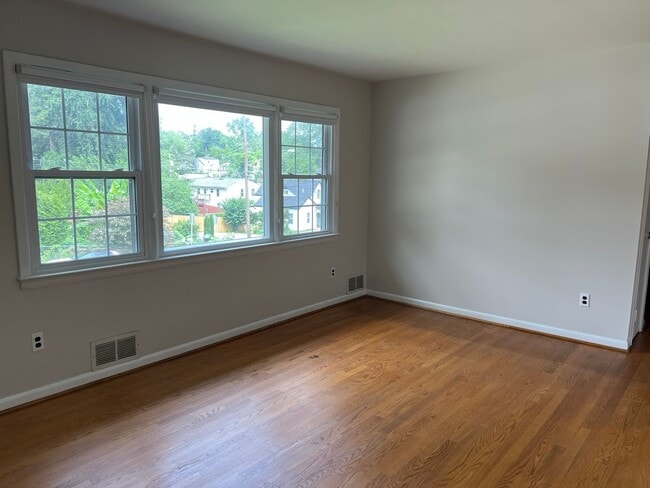 Photo - You can STOP LOOKING! You Found Me!