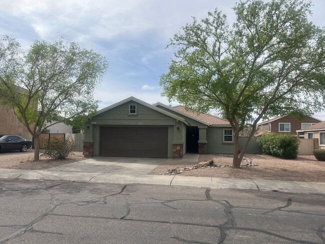 3 bedroom 2 bath home in Apache Junction - 3 bedroom 2 bath home in Apache Junction