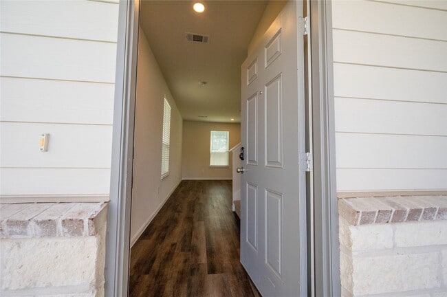 Photo - 11723 Armadale Dr