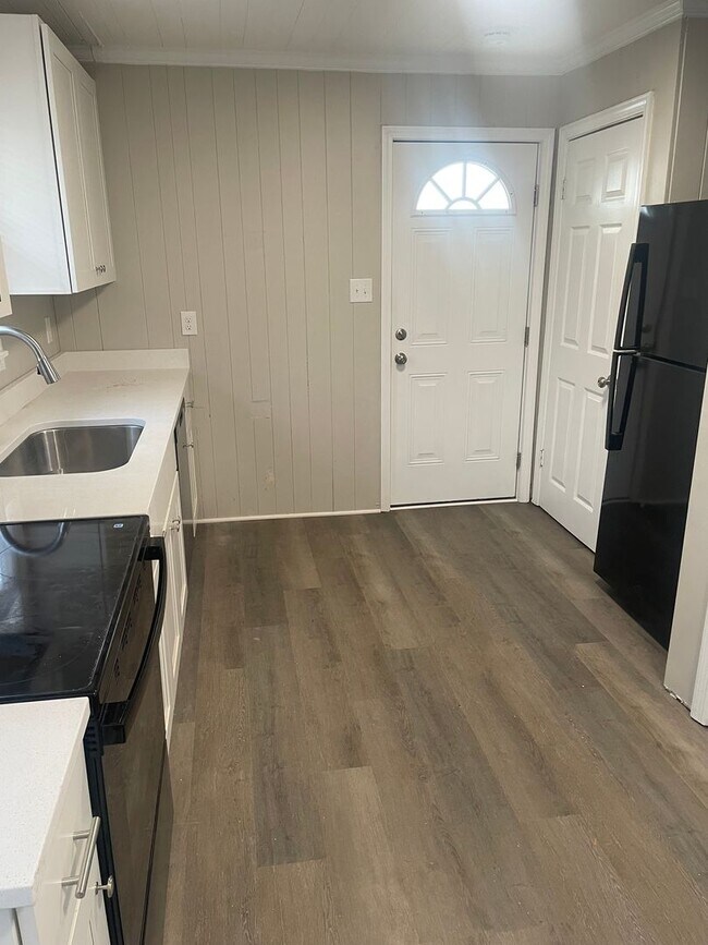 Photo - 1409 21st St