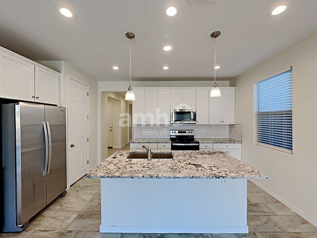 Photo - 4378 Kirkland Ave