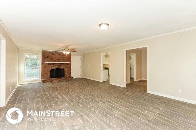 Photo - 110 Fairfield Dr