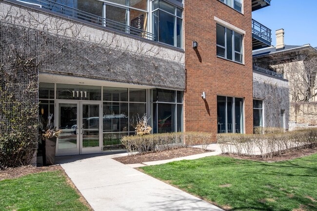 Photo - 1111 N Marshall St