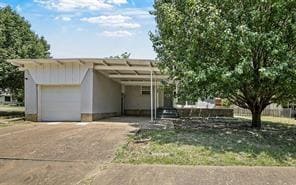 811 N Grant Dr