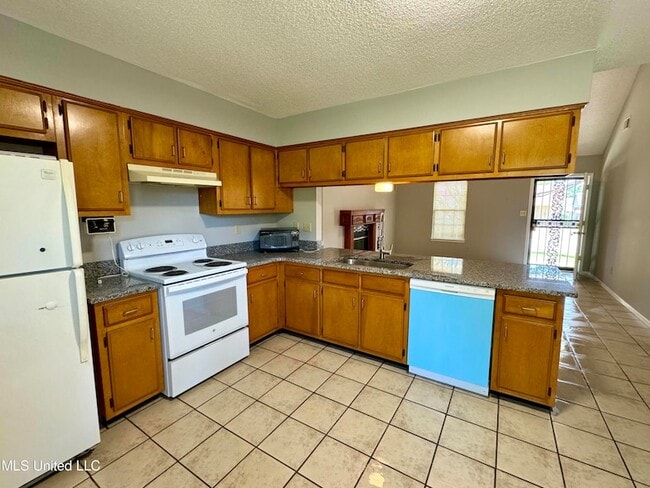 Photo - 10233 Curtis Dr