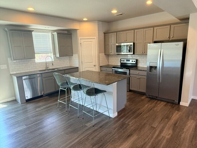 Photo - Bright Modern Home in TimberVine - 3 Bed, 2.5 Bath, 2 Car Garage