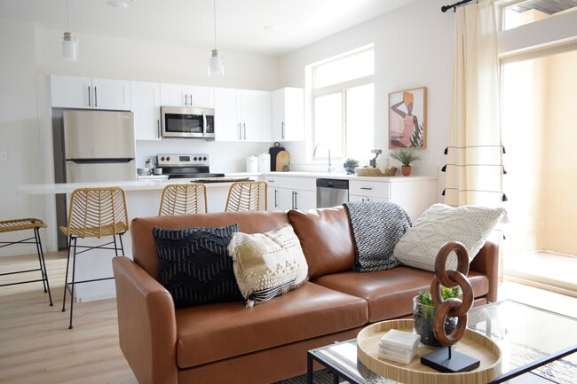 2x2 Living Room & Kitchen - Grandview Apartments