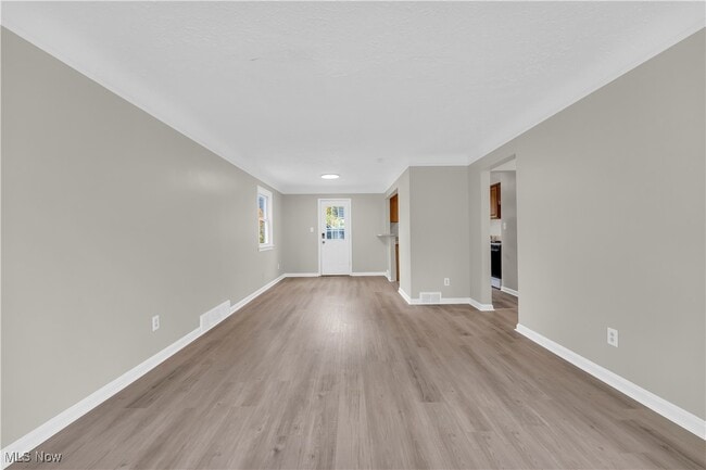 Photo - 20160 Beachview Dr