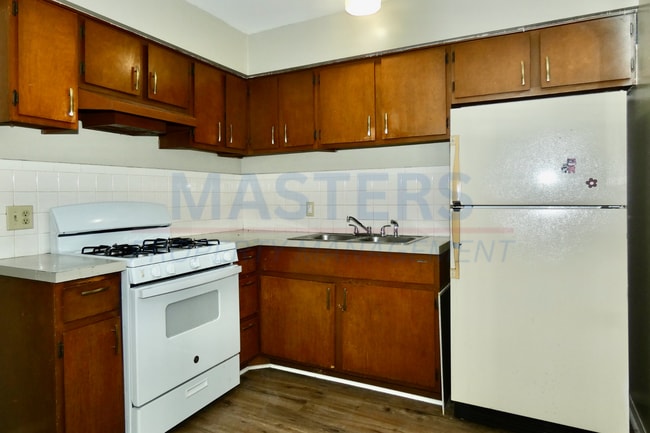 5765 Steffens Ave Unit B