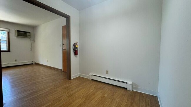 $1,200 | 2 Bedroom, 1 Bathroom Apartment | No Pets | Sublease* | Available for May 1st, 2026 Move...