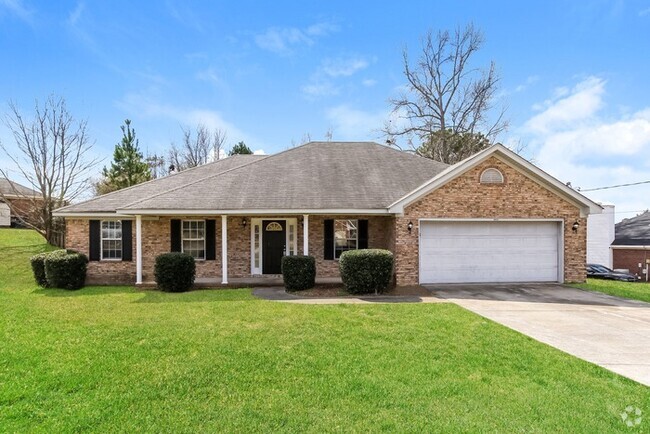 Building Photo - Adorable Augusta Home