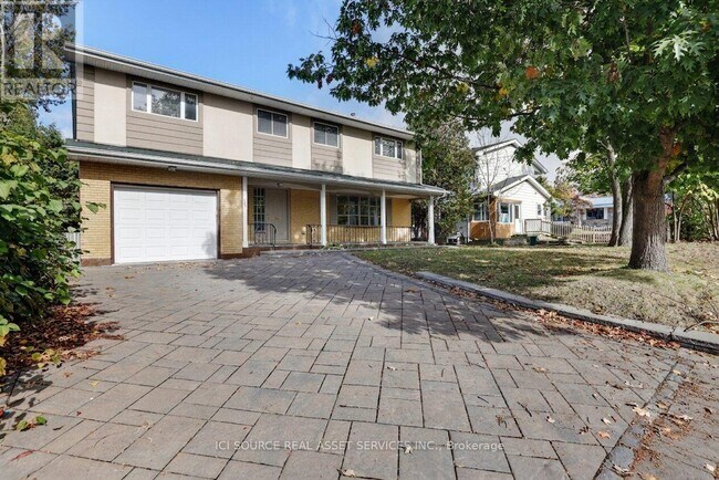 Photo - 1371 Kilborn Ave