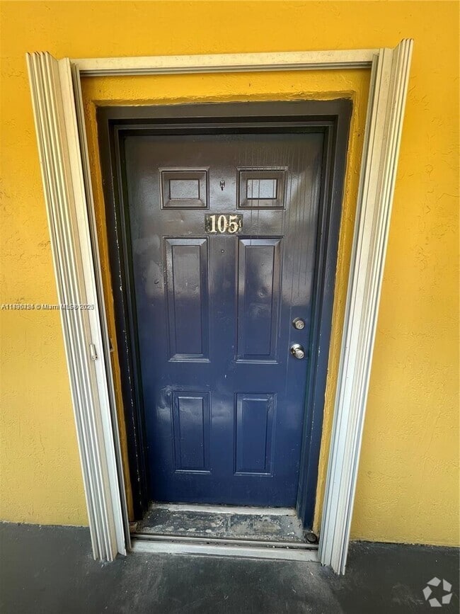 Building Photo - 14931 SW 82nd Ln Unit 18-105 Rental
