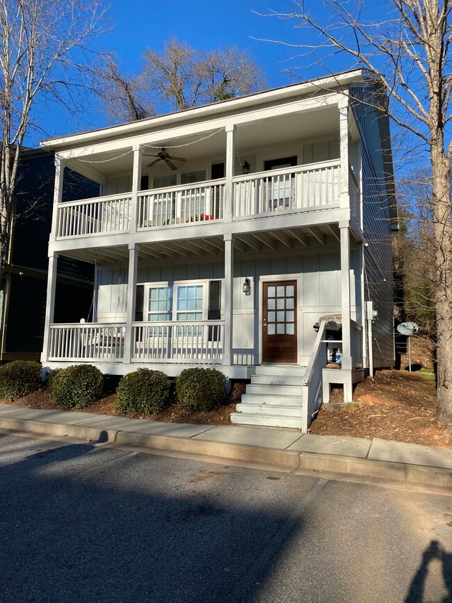 The Verandas on Ruth St. - The Verandas on Ruth St. House