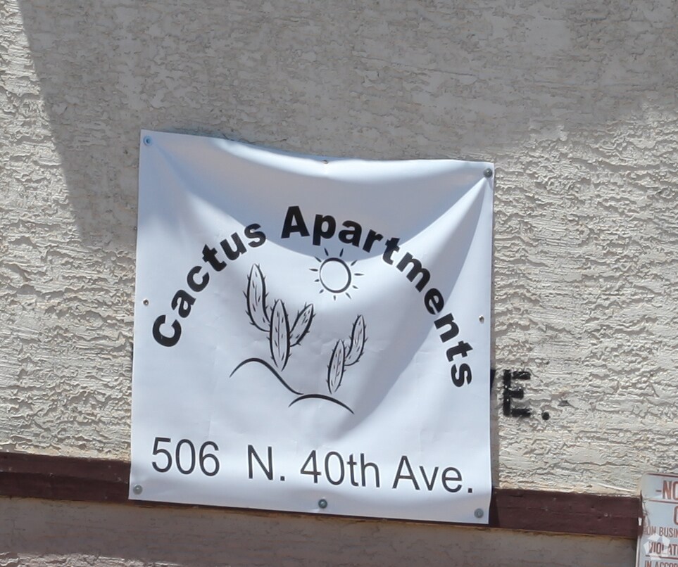 Photo - Cactus Apartments