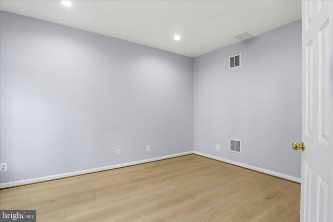 Photo - 5307 Granite Step Trail