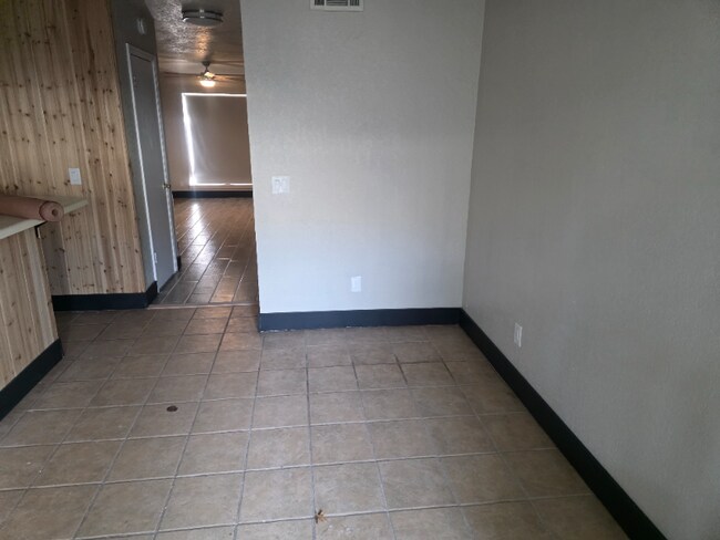 Photo - 1327 Eastgate Dr