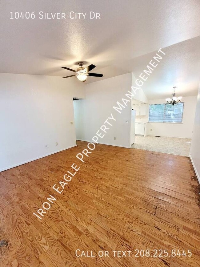 Photo - 10406 Silver City Dr