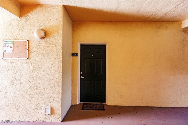 Photo - 4700 St Croix Ln Unidad 318