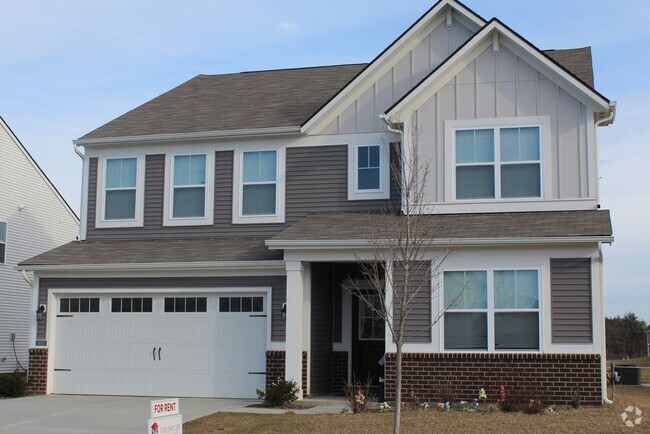 Building Photo - Spacious 5 BR Home in Avon Schools!