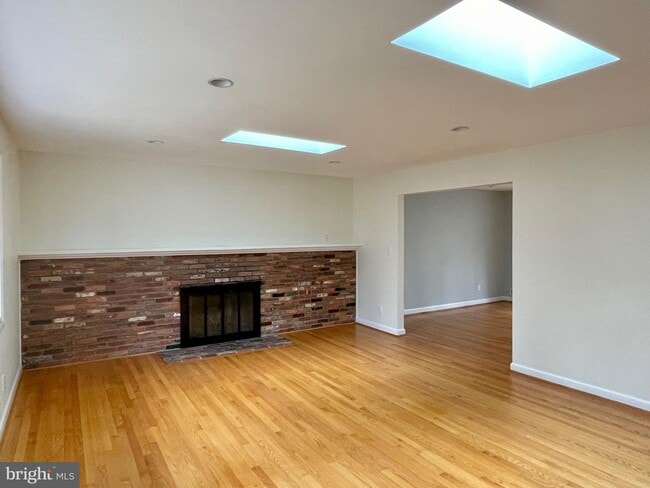 Photo - 6362 Burton Cir