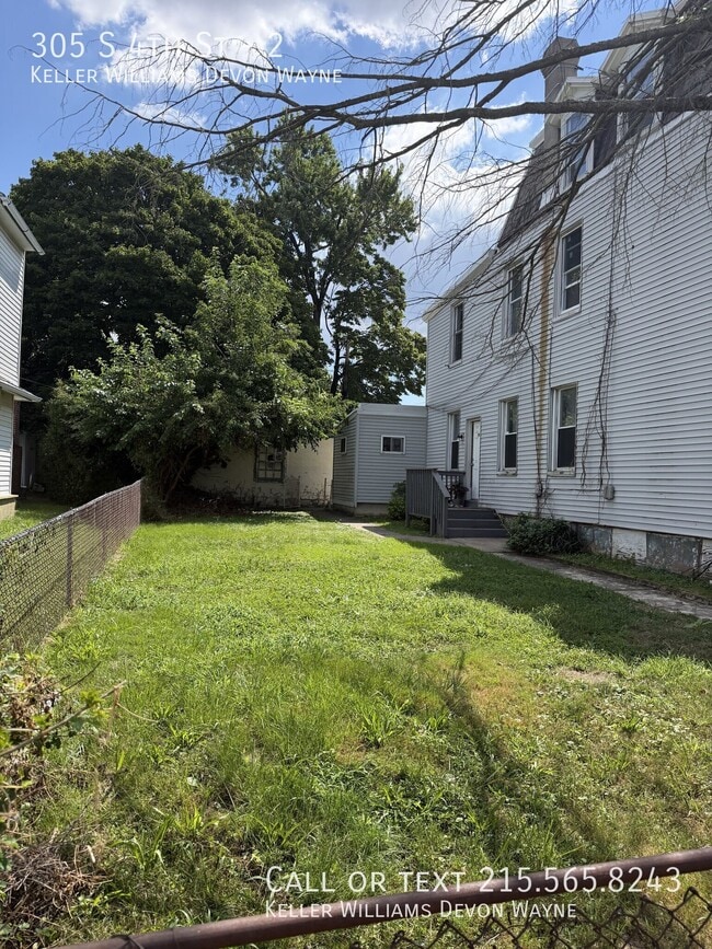 305 S 4th St Unit 2