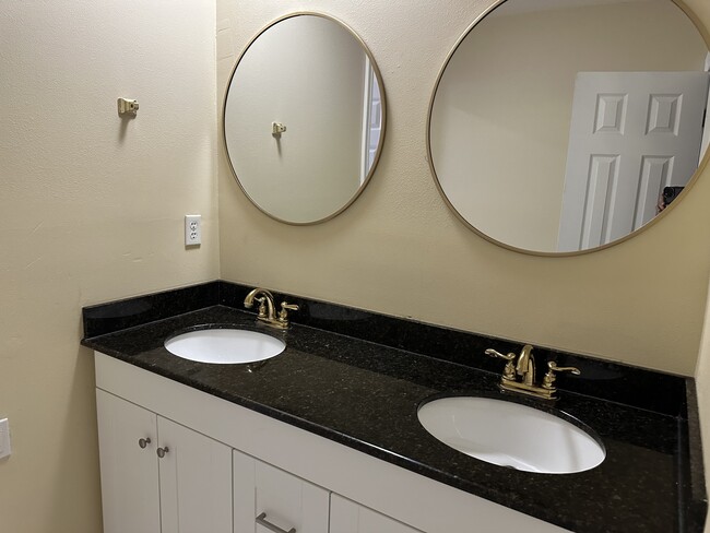 Photo - 617 Legendre Dr