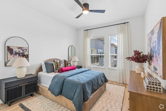 B2 2BR, 2BA - 1,237SF - Second Bedroom