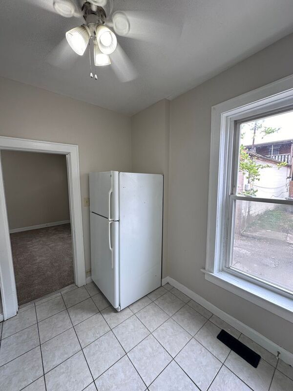 Photo - 22 East Welch Ave Unidad #2