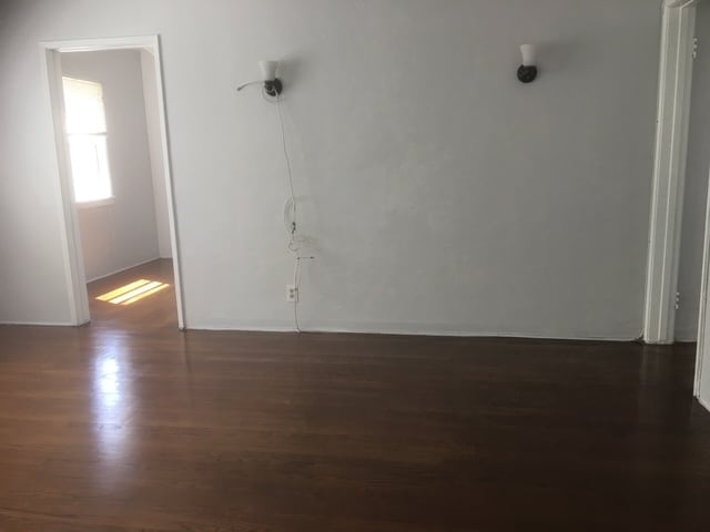 Photo - 4261 1/2 Garthwaite Ave Unidad 4261 1/2