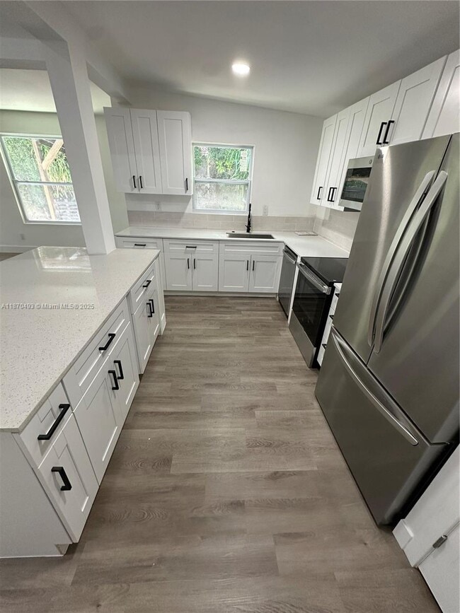 Photo - 302 SW 15th St