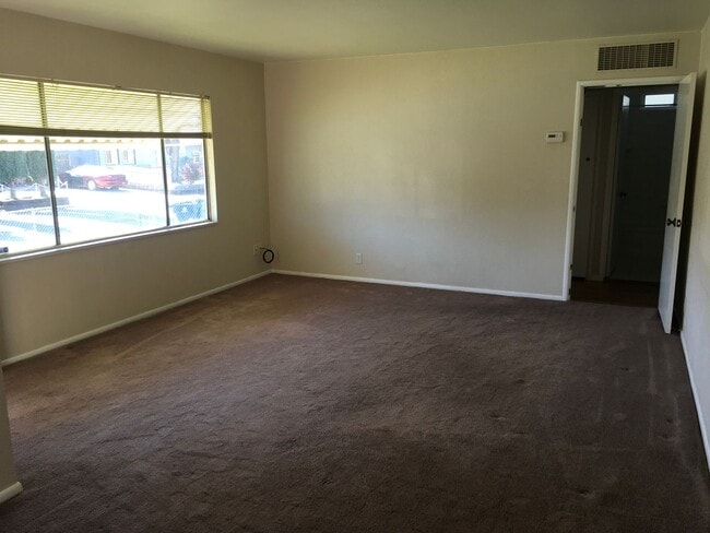 Photo - 1109 2nd St