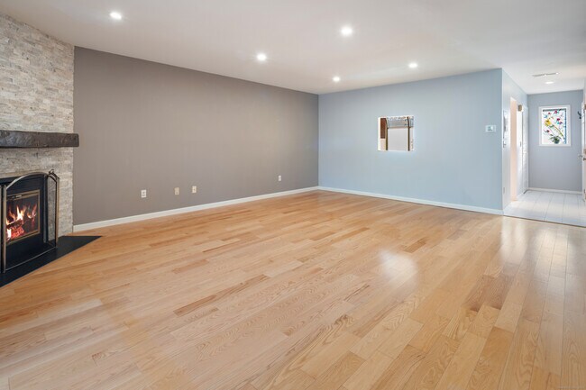 Photo - 123 Old Belden Hill Rd Unidad APT 15