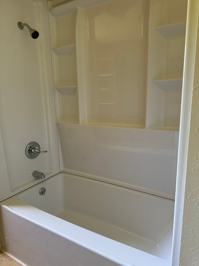 Photo - Bonham House