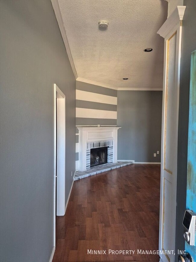 Photo - 1923 76th St