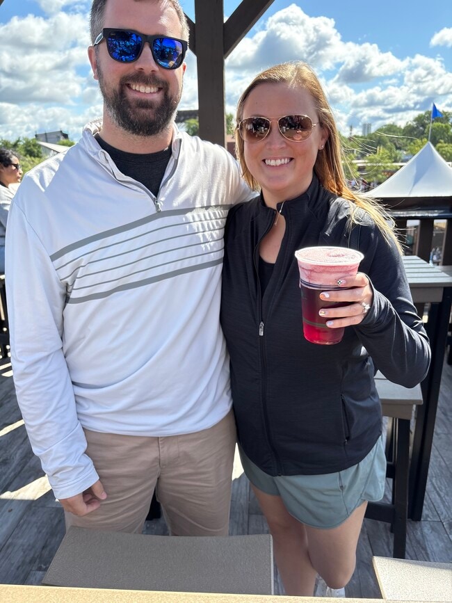 Photo - 112 Main St S