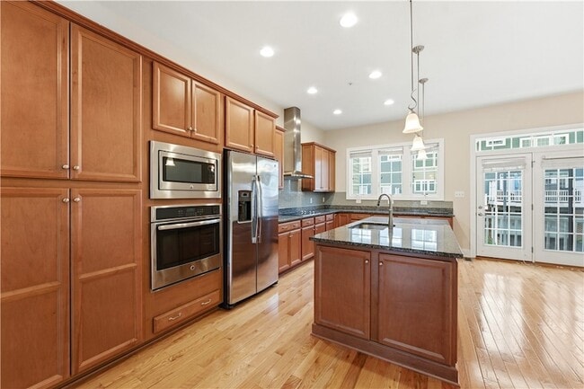 Photo - 335 Osona Ln