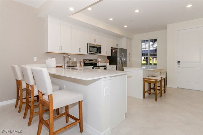 Building Photo - 5527 Double Eagle Cir Unit 3815