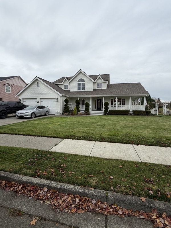 Building Photo - 700 Sunrise Dr